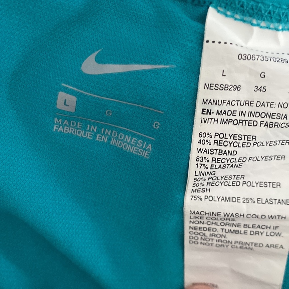 Nike Women's Athletic Shorts Size L Turquoise Blue Pull On Polyester BlendNike - Picture 2 of 5